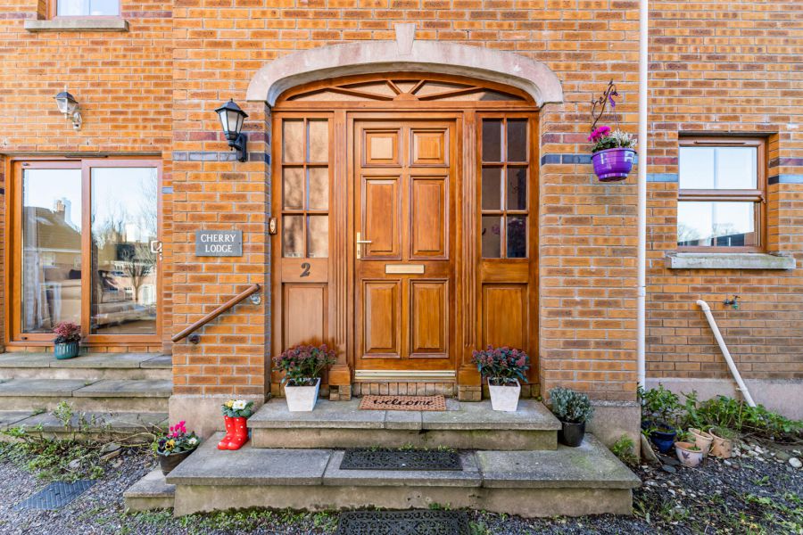 2 Whitecherry Lane