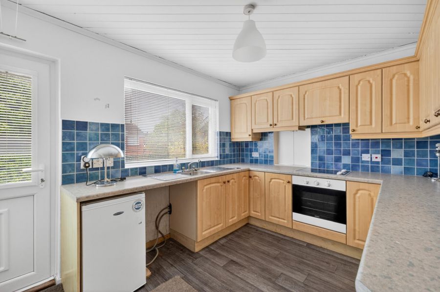 20 Dermott Walk