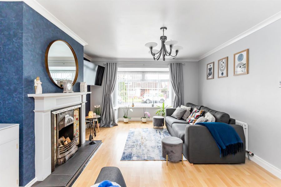10 Meadow Avenue