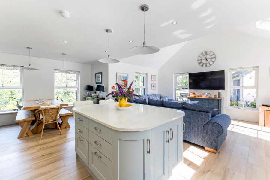 58d Drumcullan Road