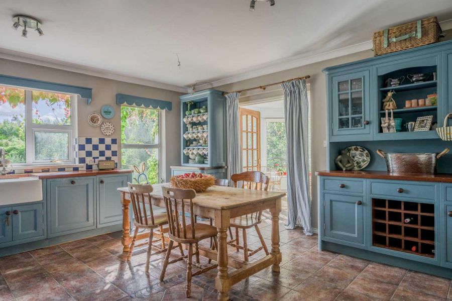 Crabapple Cottage, 29 Craigarusky Road