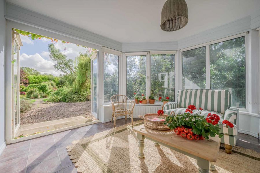 Crabapple Cottage, 29 Craigarusky Road