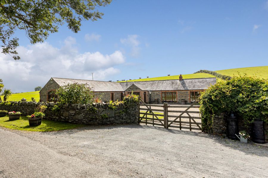 27 Drumroe Road