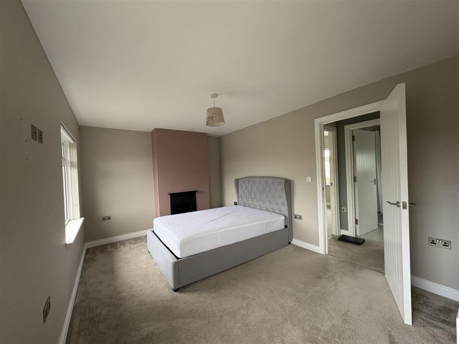 8 Wallace Park