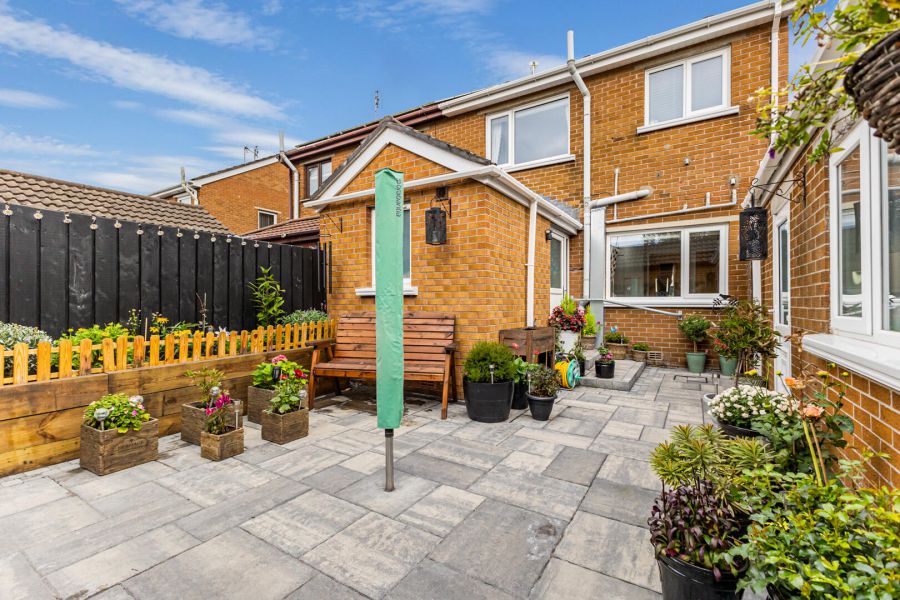 4 Enler Drive