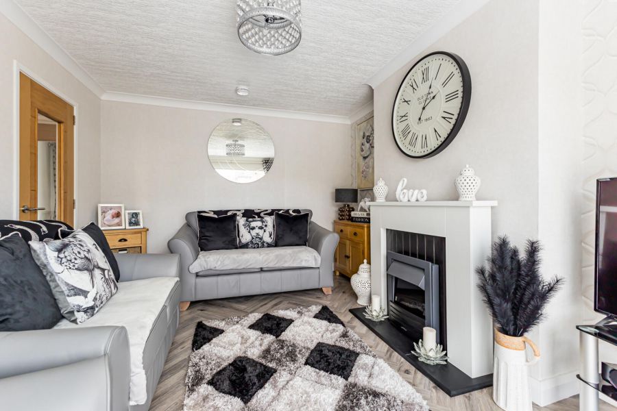 4 Enler Drive