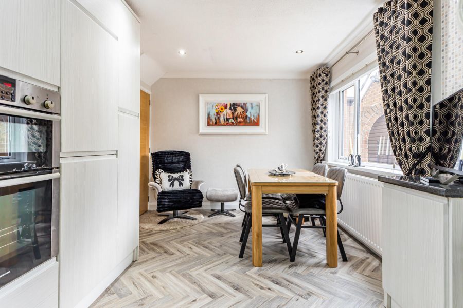 4 Enler Drive