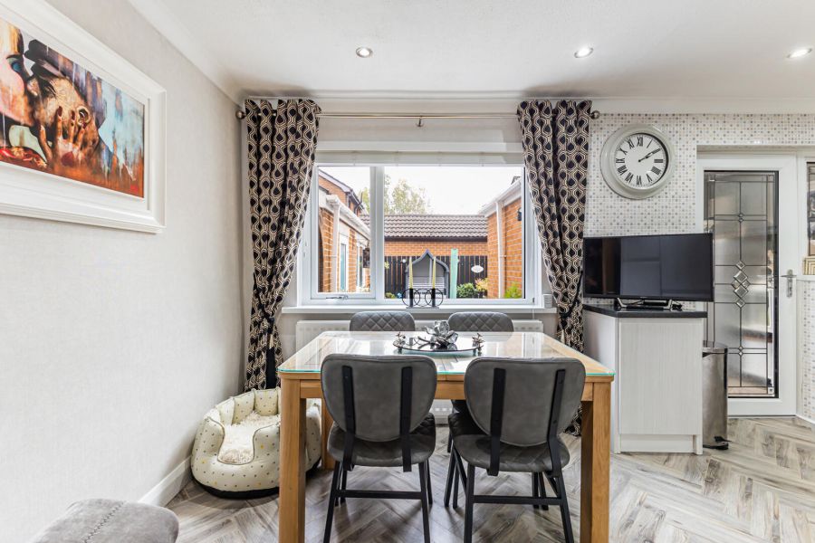 4 Enler Drive