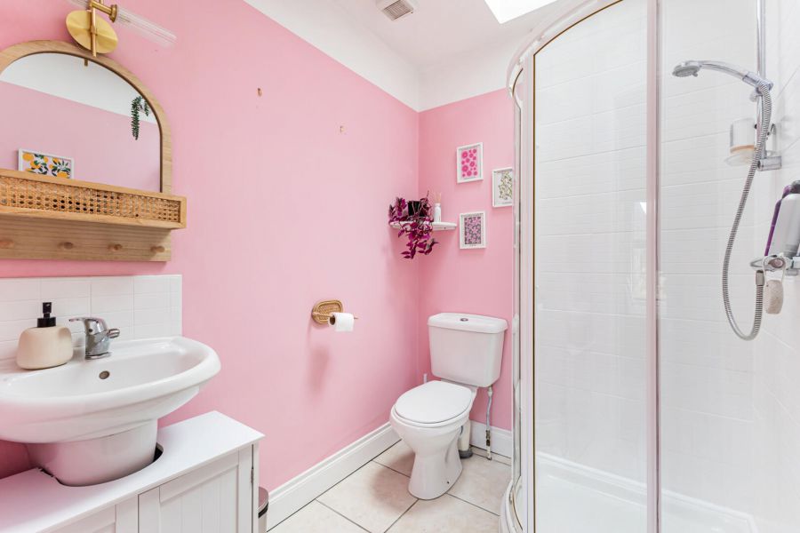 15 The Old Distillery, Park Way