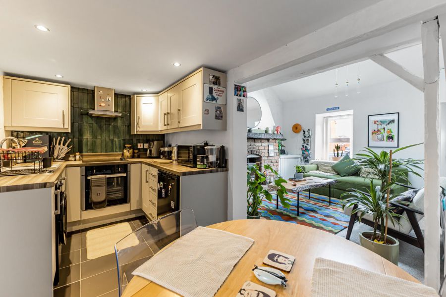 Little Blue, 32 Belfast Road