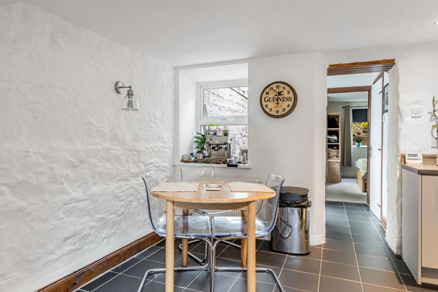 Little Blue, 32 Belfast Road