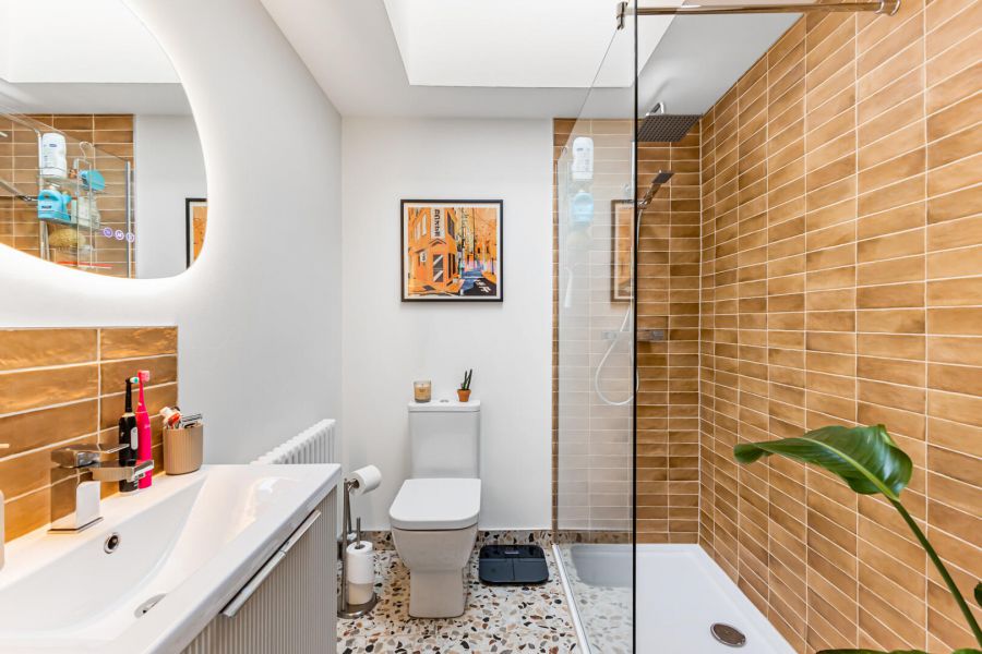 Little Blue, 32 Belfast Road