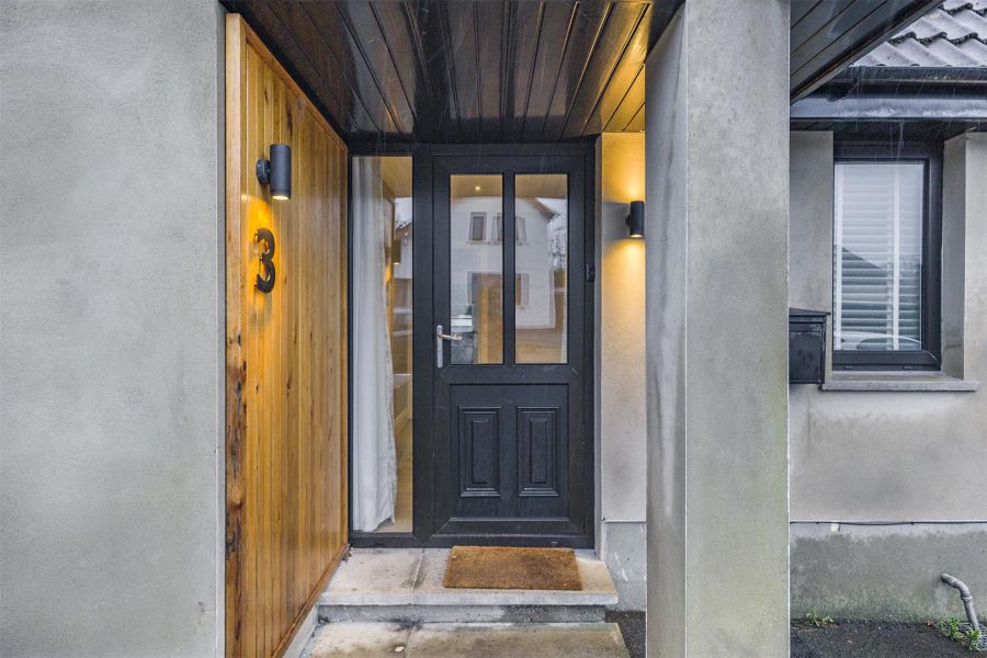 3 Old Grand Jury Manor