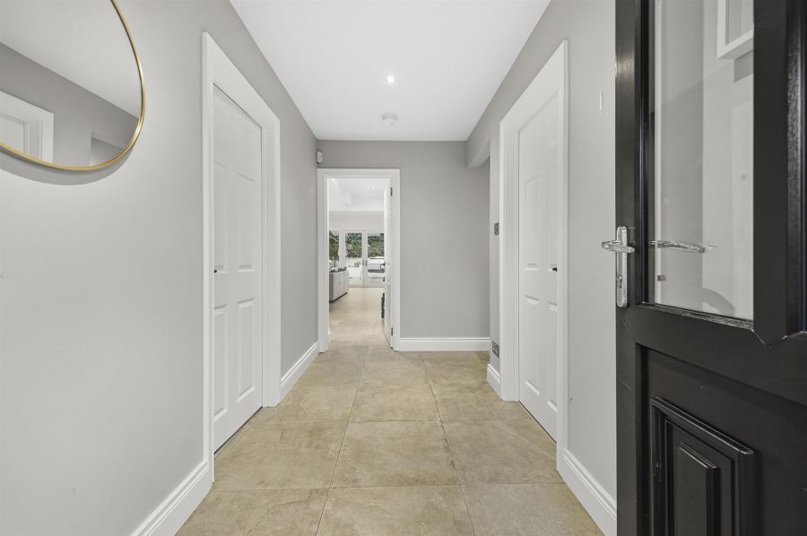 3 Old Grand Jury Manor