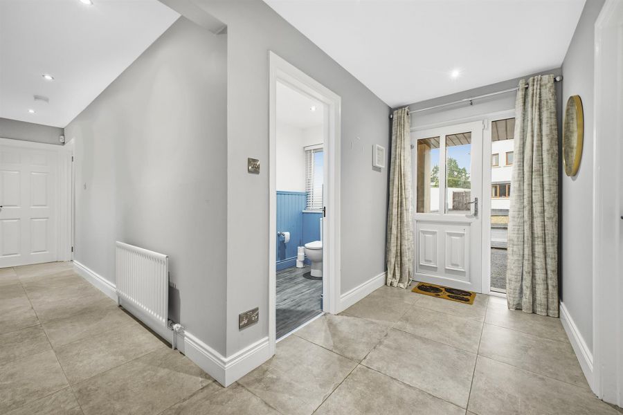 3 Old Grand Jury Manor