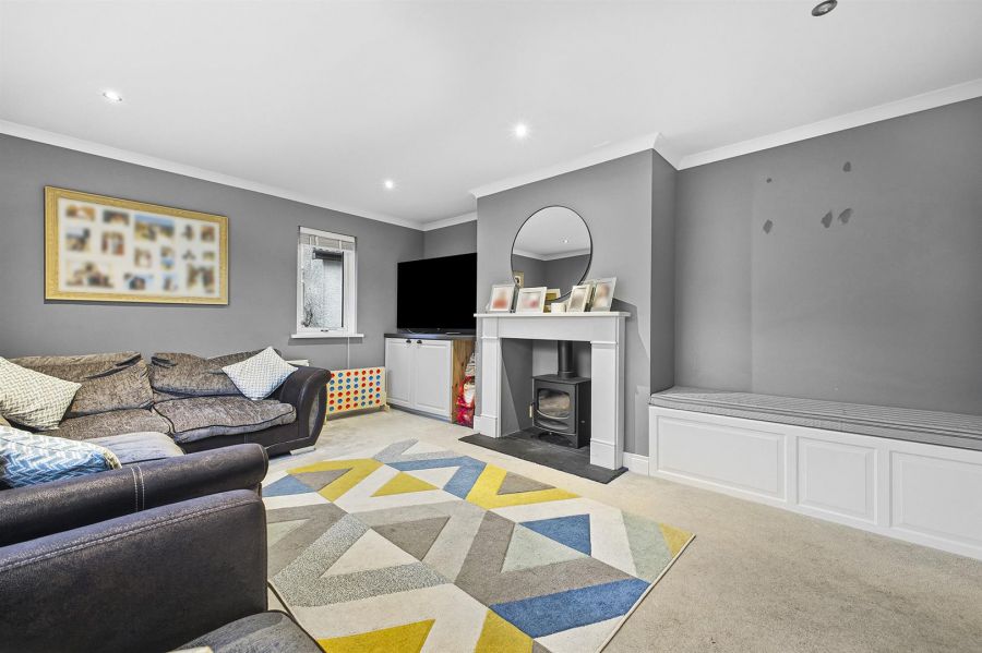 3 Old Grand Jury Manor