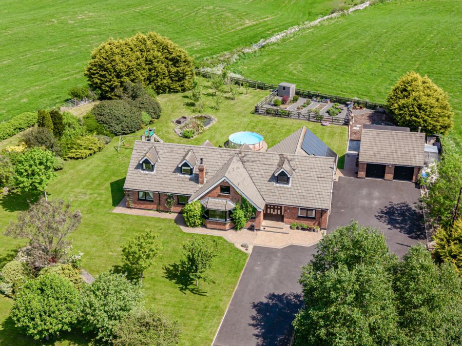 24 Cluntagh Road