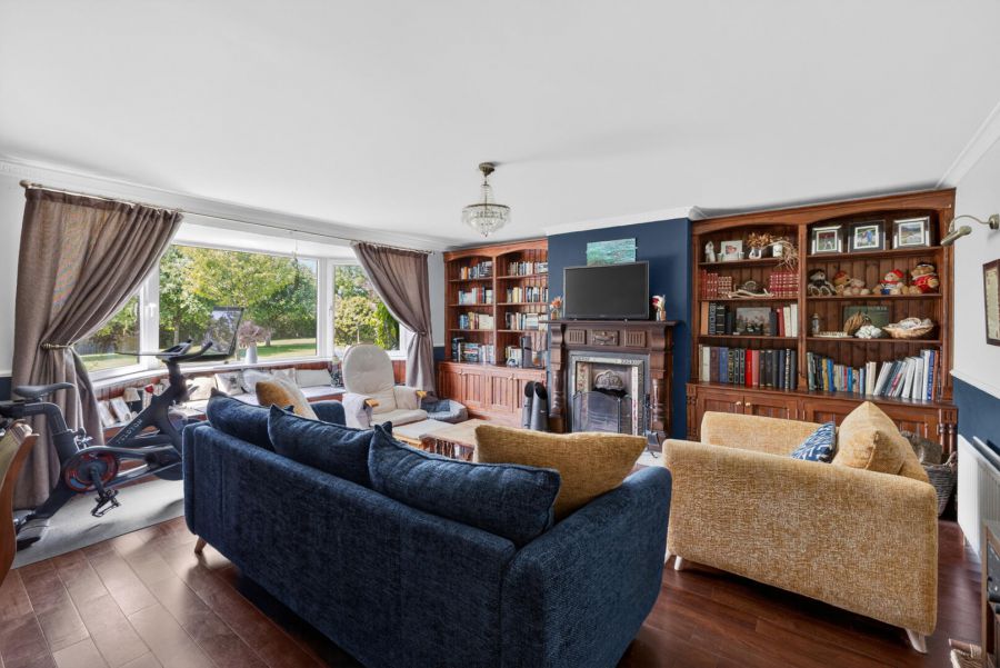 24 Cluntagh Road
