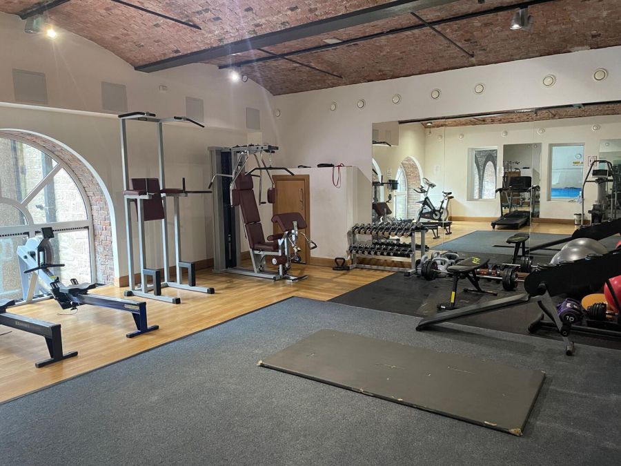 21 The Courtyard, Mill Village