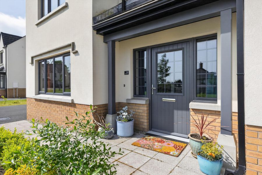 39 Ashgrove Walk
