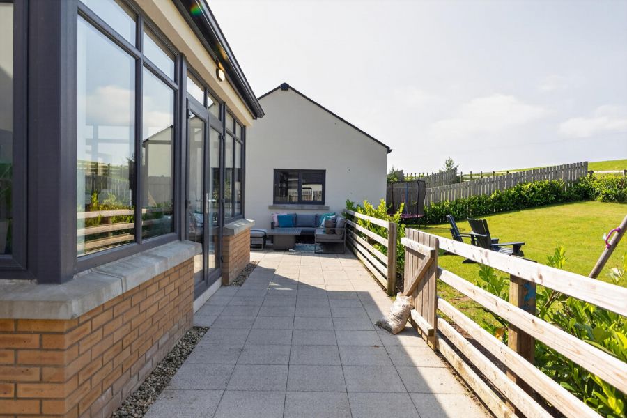 39 Ashgrove Walk