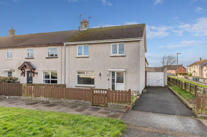 7 Longlands Drive, comber, newtownards, BT23 5AL