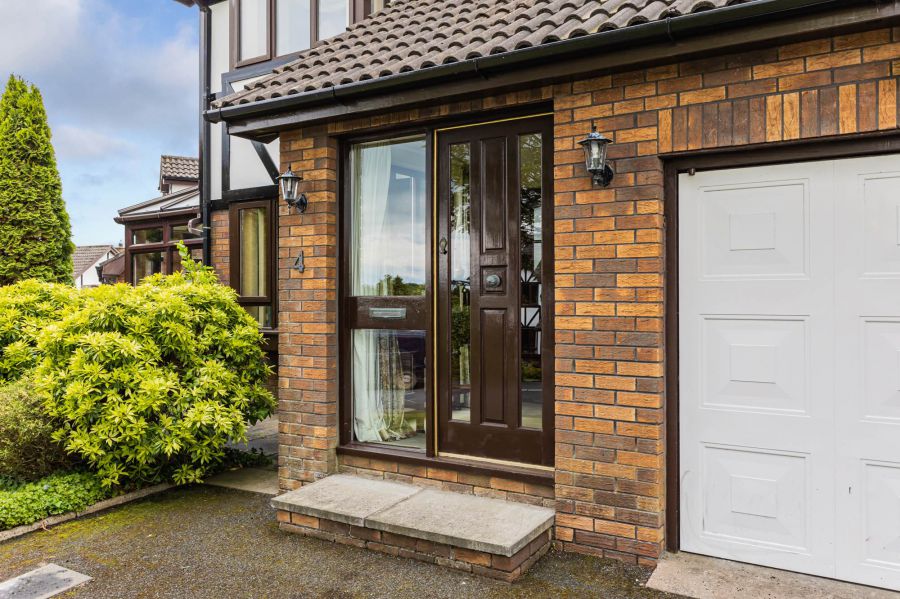 4 Strangford View