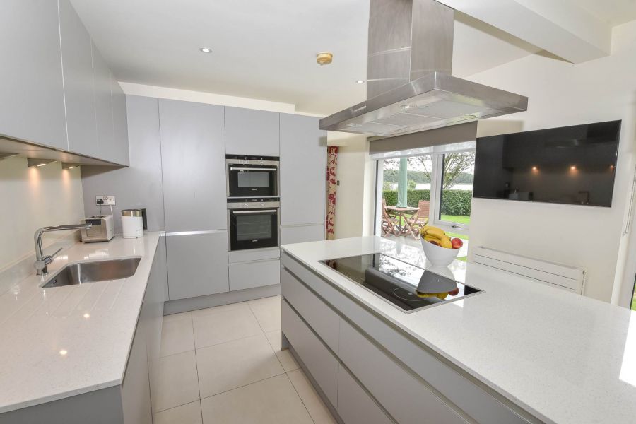 103 Whiterock Road