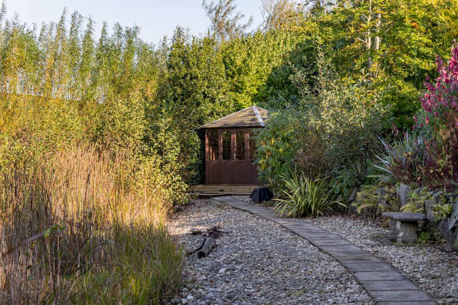 Lisimore, 20 Trench Road