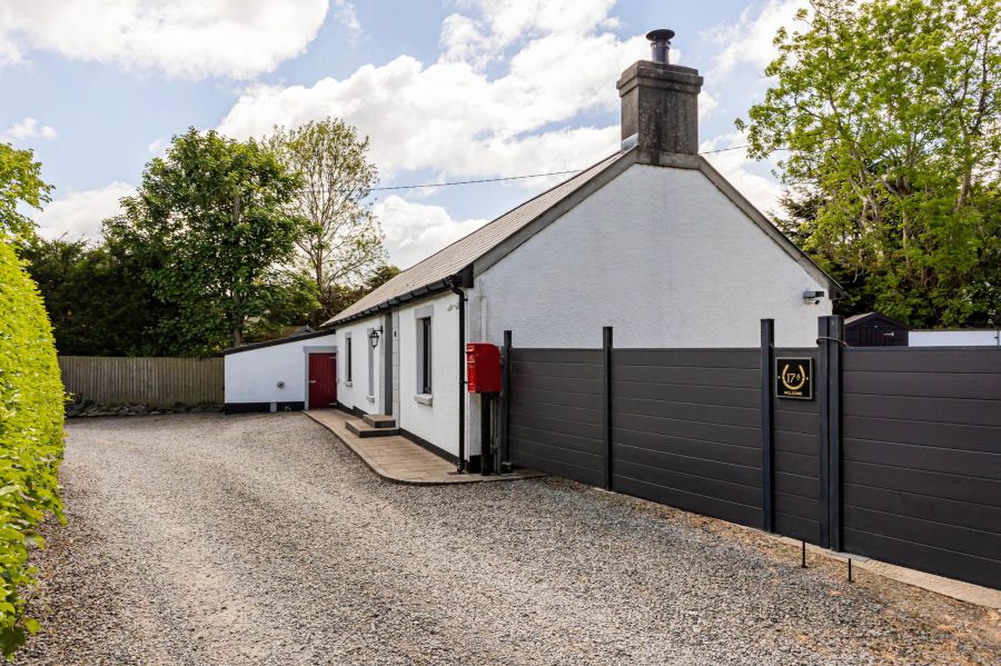 17a Monlough Road