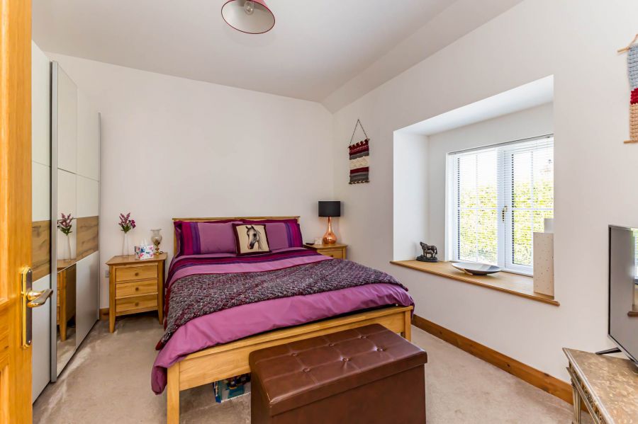 17a Monlough Road