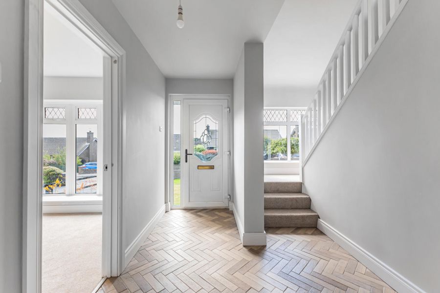 33 Dermott Walk