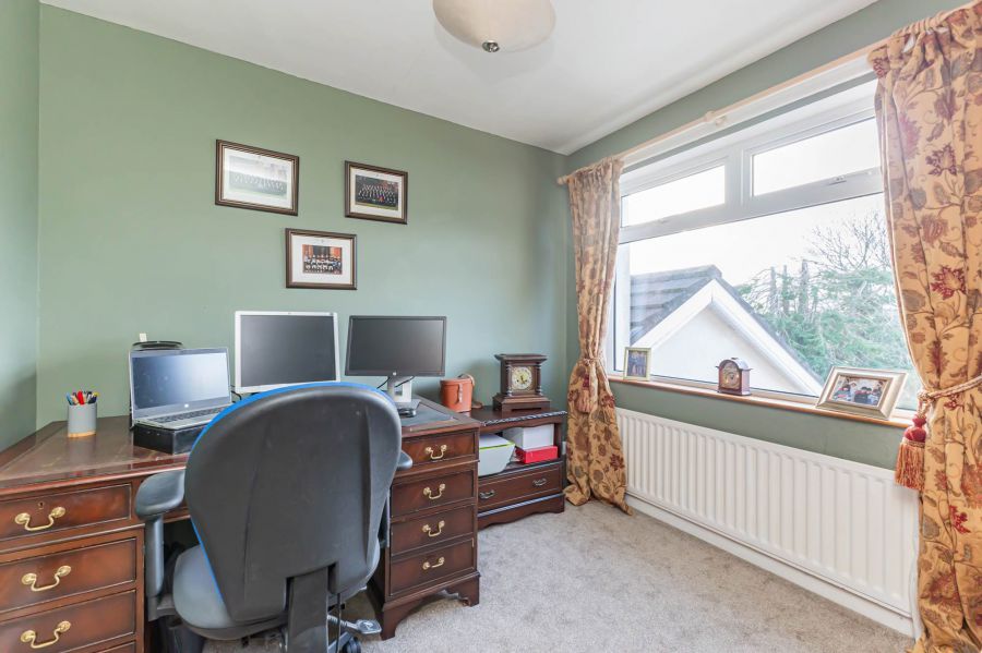 Ashmore, 17 Trench Road
