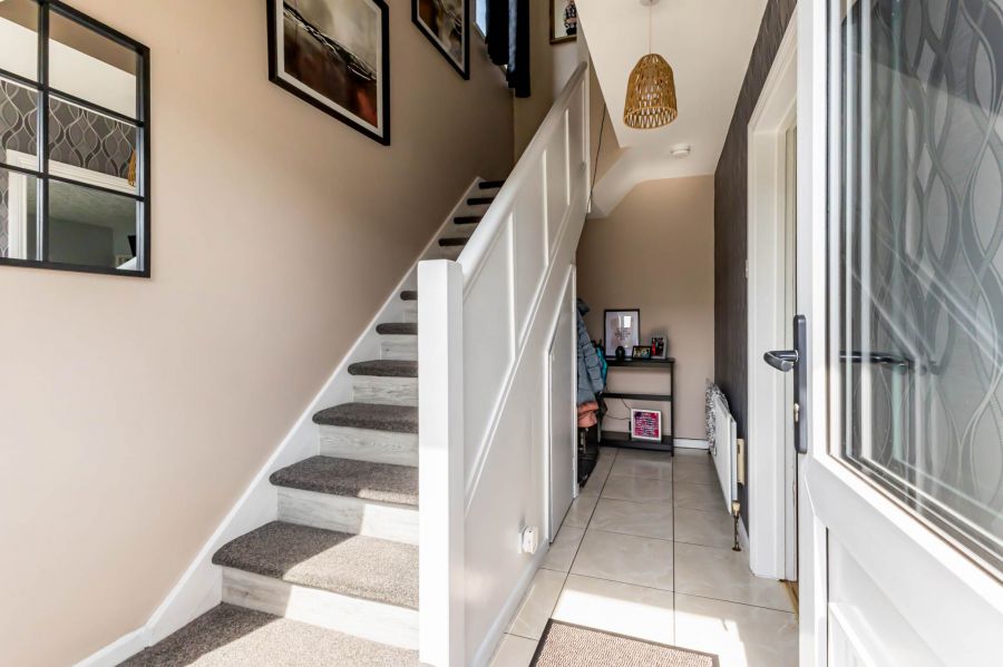 11 Dermott Green