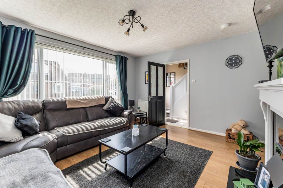 11 Dermott Green