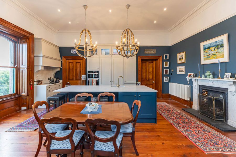 The Andrews Suite Apt 2 Ardara House