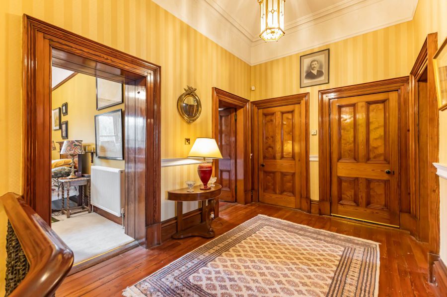 The Andrews Suite Apt 2 Ardara House