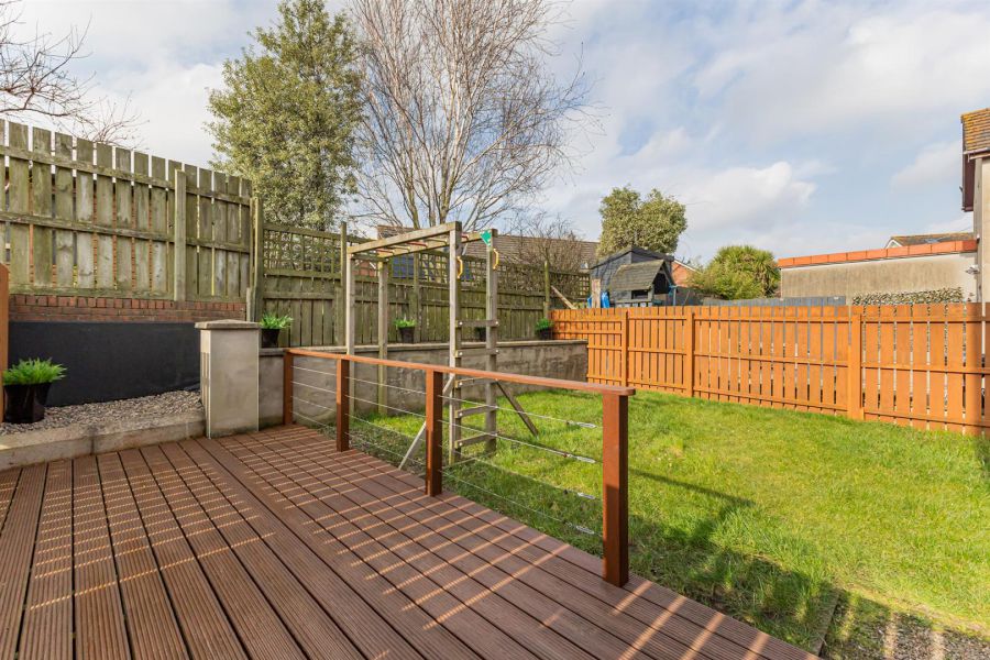 6 Lansdowne Crescent