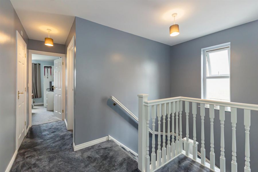 6 Lansdowne Crescent