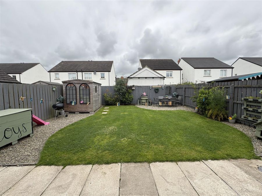 9 Forge Avenue