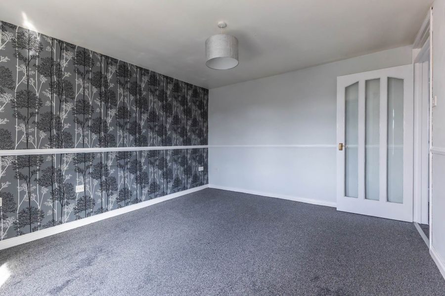 15b Straiddorn Green