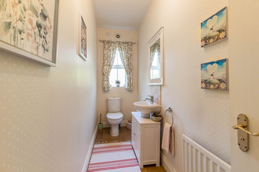 28 Killyleagh Road