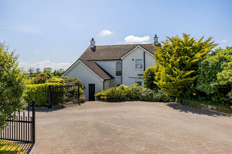 28 Killyleagh Road