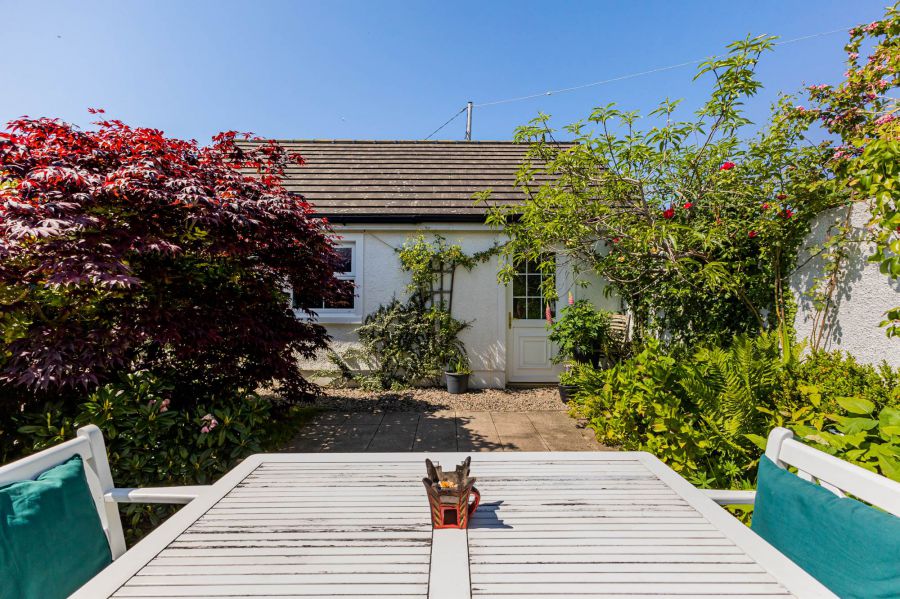 28 Killyleagh Road