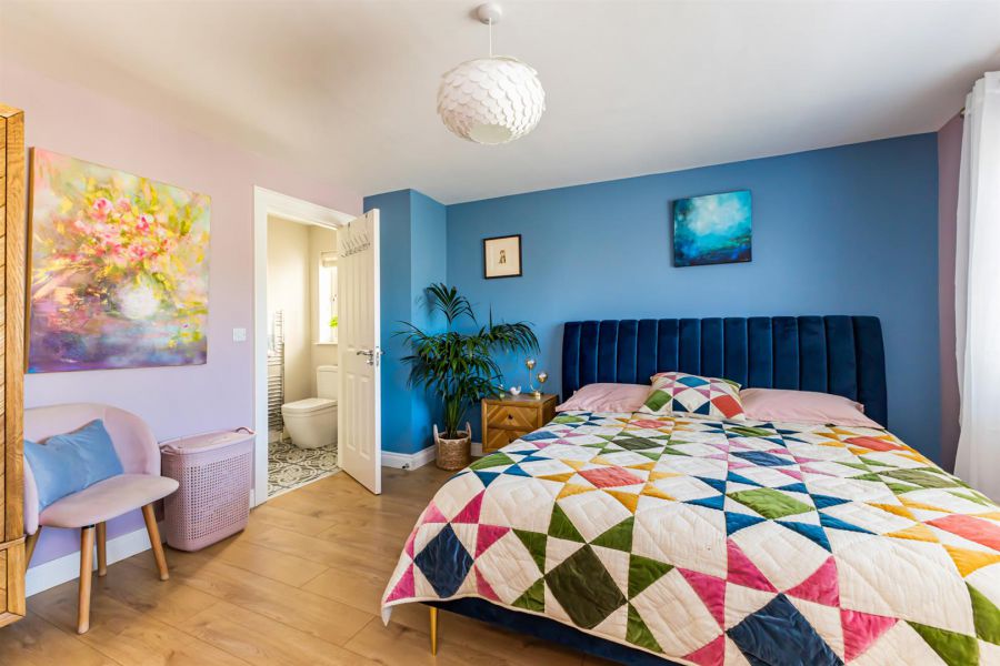  Kendrew, 49 Ashgrove Walk
