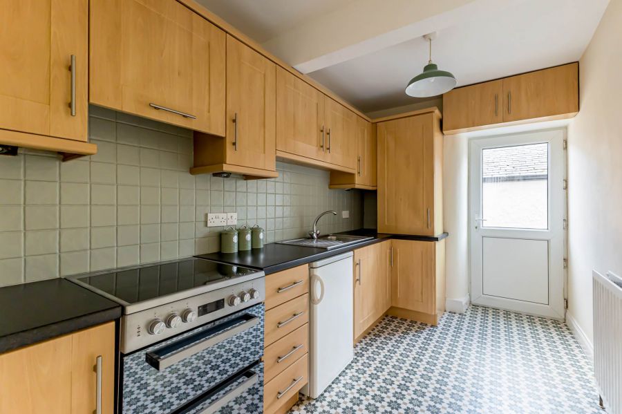 11 Braeside