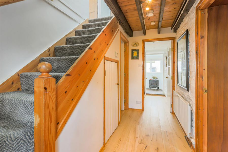 'Thistle Cottage', 25 The Hill 'Thistle Cottage', 25 The Hill