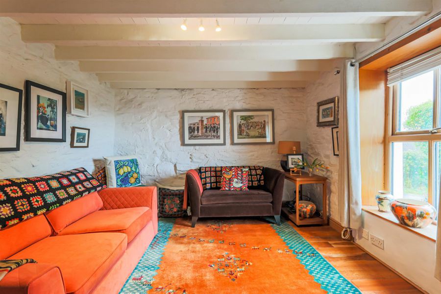 'Thistle Cottage', 25 The Hill 'Thistle Cottage', 25 The Hill