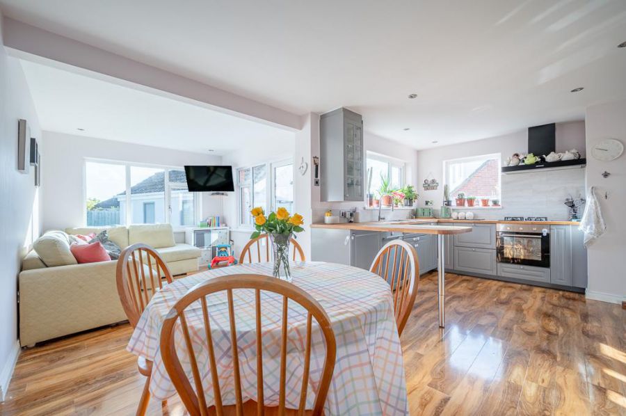 14 Ballymacormick Drive