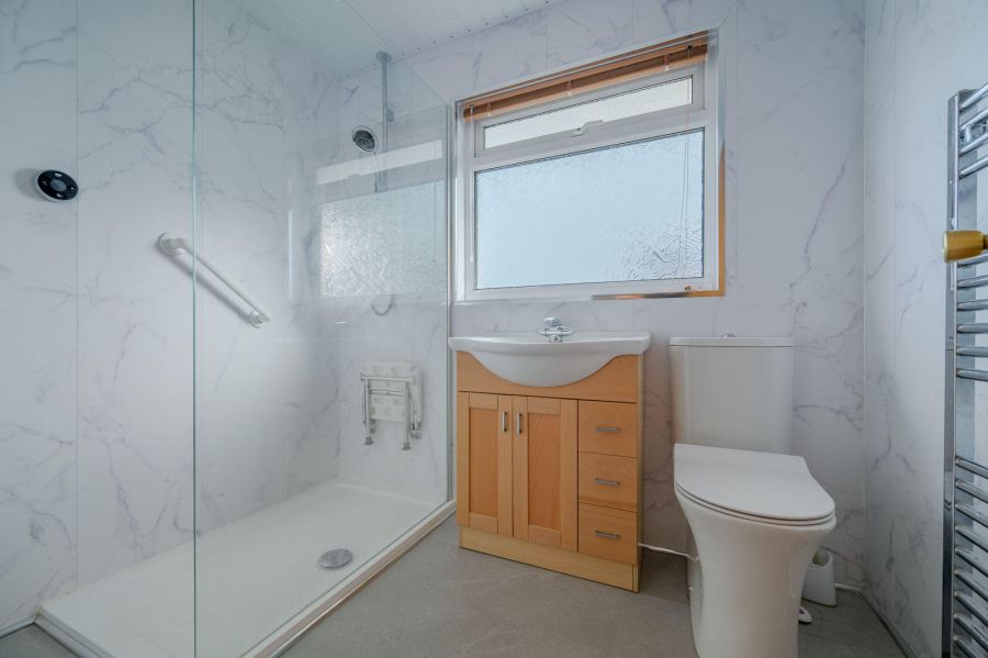 86 Chippendale Avenue